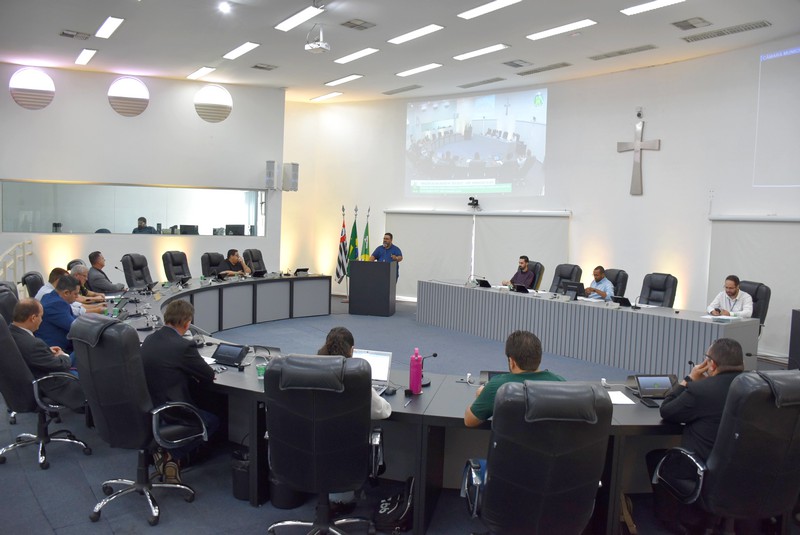 Câmara aprova dois projetos de lei e homenageia cidadãos em Santa Bárbara 4 Câmara aprova dois projetos de lei e homenageia cidadãos em Santa Bárbara