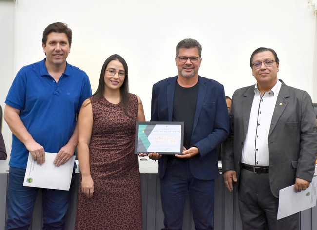 Câmara de Santa Bárbara aprova projetos e oito moções em sessão 3 Câmara de Santa Bárbara aprova projetos e oito moções em sessão