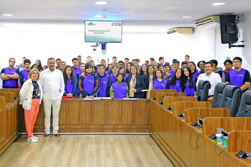 Escola do Legislativo de Sumaré recebe 250 jovens do CIEE 2 Escola do Legislativo de Sumaré recebe 250 jovens do CIEE