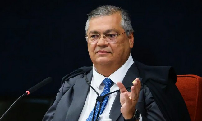 Moraes e Dino votam pela condenação de Bolsonaro no STF 2