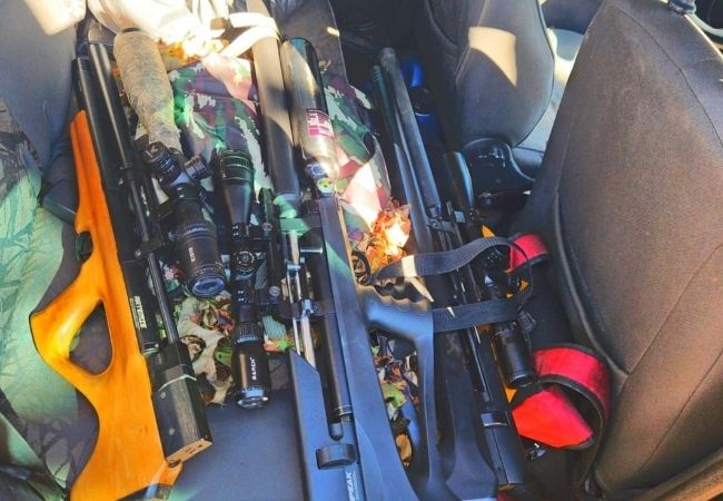 Polícia Ambiental de Sumaré apreende armas e aves abatidas em caça ilegal 1 Polícia Ambiental de Sumaré apreende armas e aves abatidas em caça ilegal