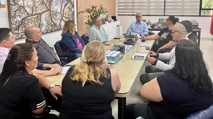Prefeito Chico reitera defesa da jornada de 30h para enfermagem 1 Prefeito Chico reitera defesa da jornada de 30h para enfermagem