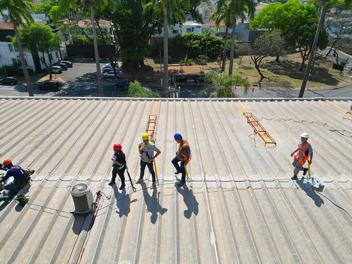 Prefeitura de Americana reforça segurança no telhado do Paço Municipal 2 Prefeitura de Americana reforça segurança no telhado do Paço Municipal