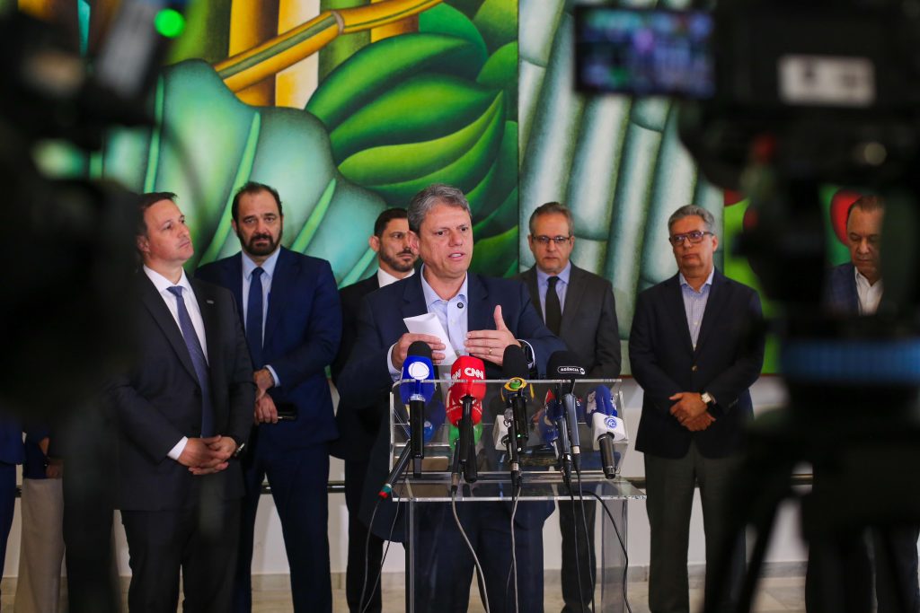 SP cria gabinete de crise contra intoxicação por metanol 2 SP cria gabinete de crise contra intoxicação por metanol