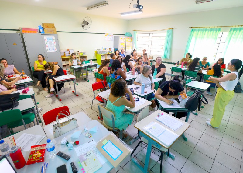 Alfabetiza Juntos fortalece capacitação de professores e diretores em S. Bárbara 1 Alfabetiza Juntos fortalece capacitação de professores e diretores em S. Bárbara