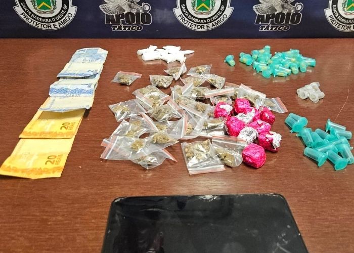 Apoio Tático da GCM prende homem por tráfico no Romano 1 Apoio Tático da GCM prende homem por tráfico no Romano