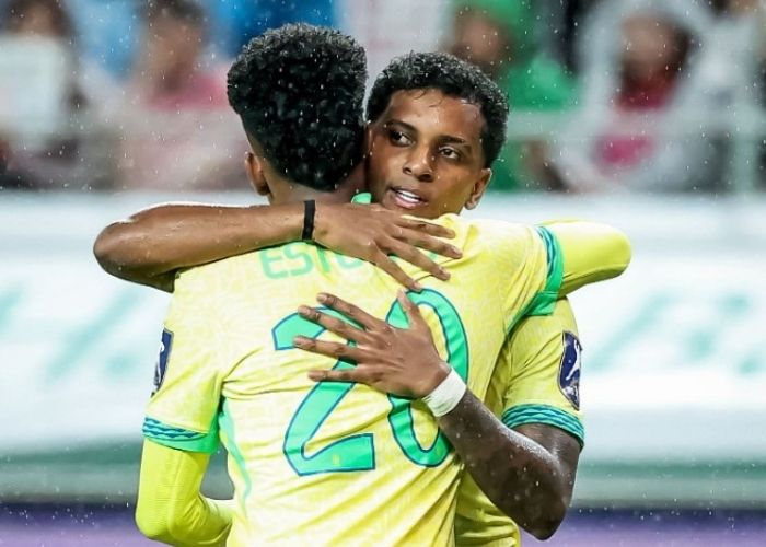 Brasil goleia Coreia do Sul por 5 a 0 em amistoso em Seul 2 Brasil goleia Coreia do Sul por 5 a 0 em amistoso em Seul