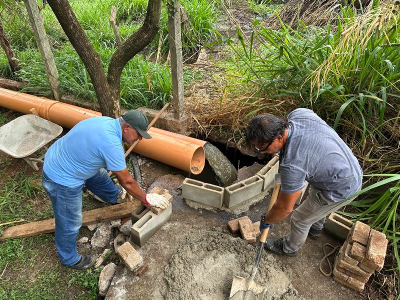 DAE implanta coletor de reforço na Estrada de Carioba em Americana
