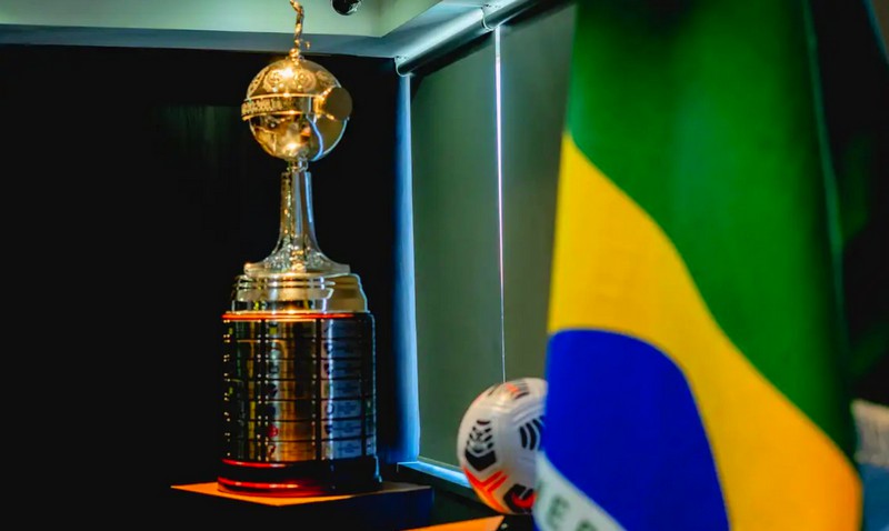 Flamengo e Palmeiras farão 7ª final brasileira da Libertadores