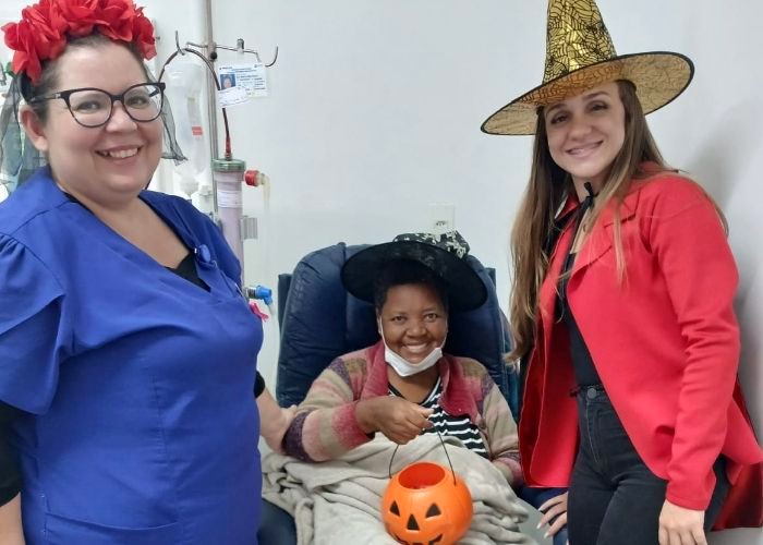 Halloween traz leveza e alegria aos pacientes da Hemodiálise do HM 1 Halloween traz leveza e alegria aos pacientes da Hemodiálise do HM