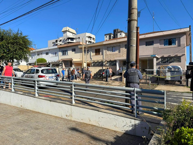 Homem mata companheira e tira a própria vida em Americana 1 Homem mata companheira e tira a própria vida em Americana
