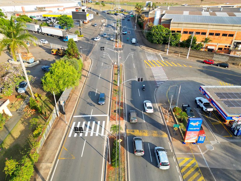Novo semáforo na Av. Nossa Senhora de Fátima começa a operar na segunda-feira 3 Novo semáforo na Av. Nossa Senhora de Fátima começa a operar na segunda-feira