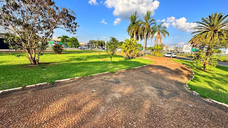 Prefeitura lança licitação para revitalizar a Praça da Bíblia 2 Prefeitura lança licitação para revitalizar a Praça da Bíblia