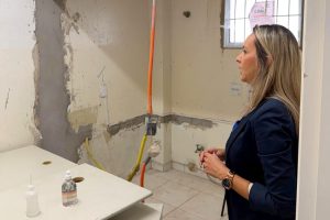 Talitha De Nadai fiscaliza reforma da UBS da Vila Mathiensen