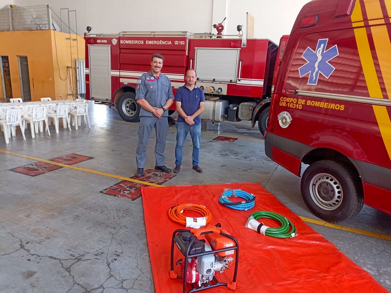 Vereador homenageia comandante do Corpo de Bombeiros de Santa Bárbara 1 Vereador homenageia comandante do Corpo de Bombeiros de Santa Bárbara