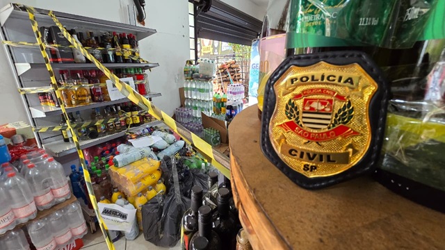 Ação da Vigilância interdita Depósito de Bebidas Saúde, em Americana 2 deposito-bebidas-saude (2)