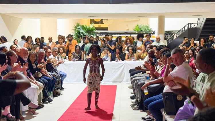 Beleza Negra celebra diversidade e reúne 350 pessoas em Nova Odessa