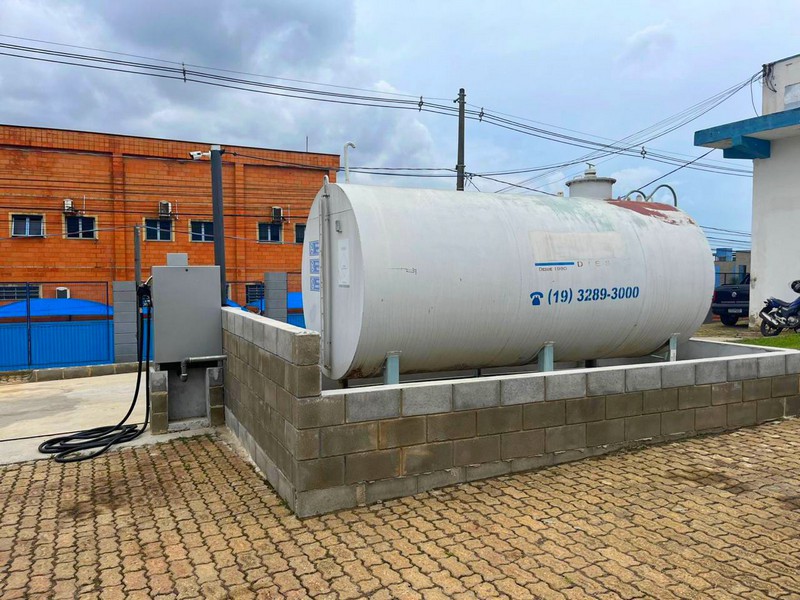 DIG de Americana flagra armazenamento irregular de combustível em Sumaré