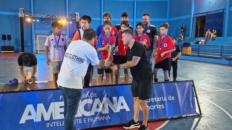 Gigantinho Futsal define campeões em quatro categorias de base