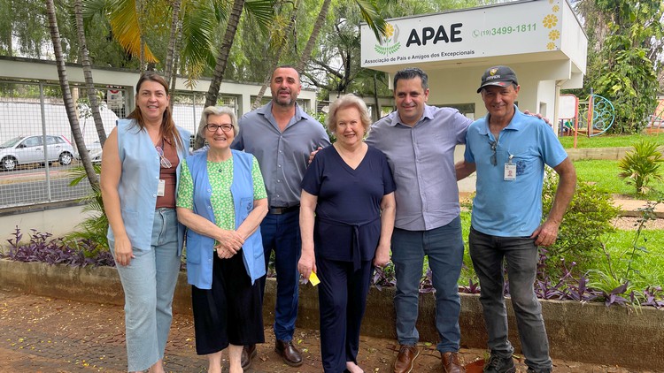 Vereador articula visita de deputado para garantir verbas a entidades barbarenses