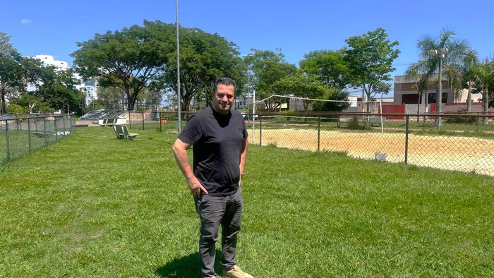 Vereador solicita campo society na Praça “Seo Augustinho” em São Francisco