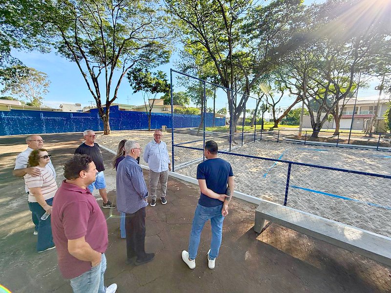 Americana revitaliza Praça Sérgio Pastana e entrega nova quadra de areia