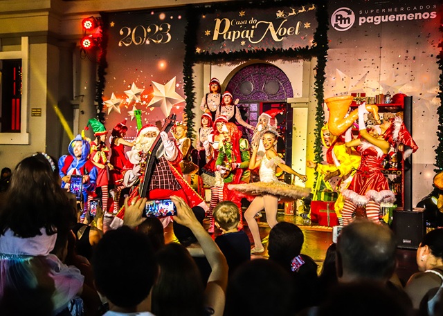 Casa do Papai Noel 01 - imprensa