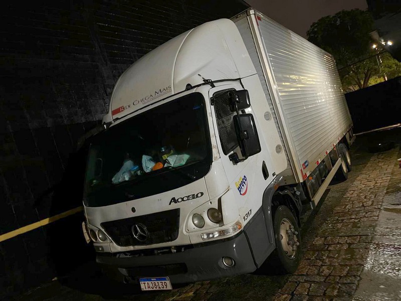 Dise apreende 55 tijolos de cocaína avaliados em R$ 1,7 milhão 1 Dise apreende 55 tijolos de cocaína avaliados em R$ 1,7 milhão