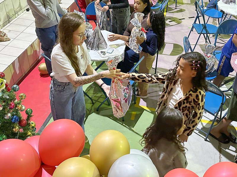 Fundo Social de Americana adoça Natal de 369 crianças