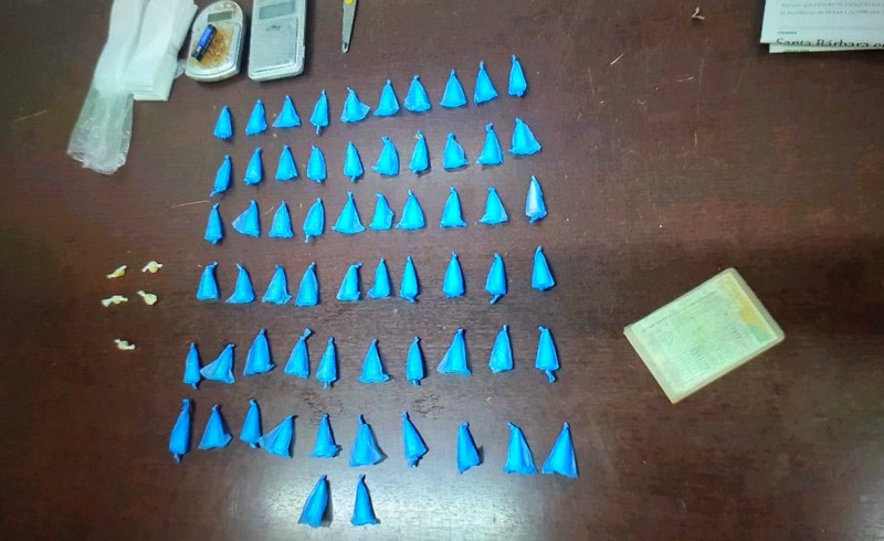 Operação Azul Marinho prende homem e detém adolescente na Praia Azul