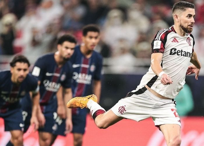 PSG vence Flamengo nos pênaltis e conquista a Copa Intercontinental 2 PSG vence Flamengo nos pênaltis e conquista a Copa Intercontinental