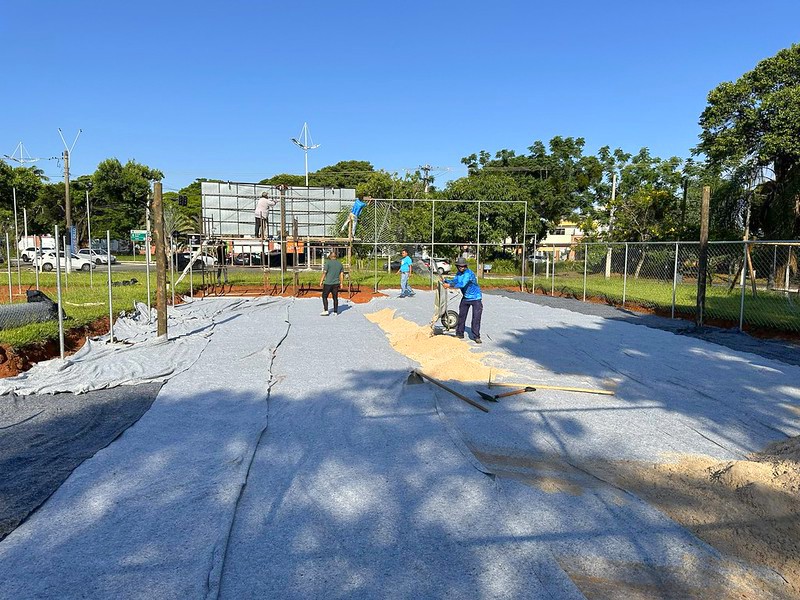 Americana realiza manutenção na Praça Malala e avança em obras esportivas 1 Americana realiza manutenção na Praça Malala e avança em obras esportivas