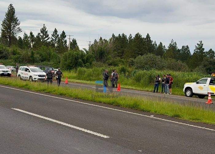 Criminosos explodem carro-forte na SP-304 e causam pânico na região do Tupi