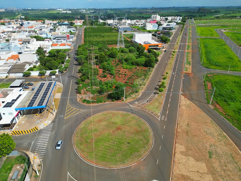 Cruzamento no Parque Universitário terá novo calçamento