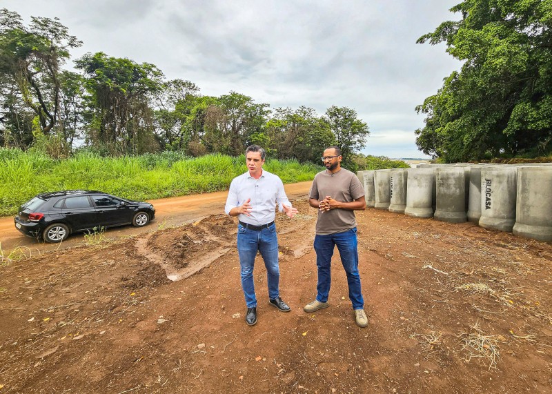 Prefeitura de S. Bárbara inicia pavimentação da Rua Euclides da Cunha