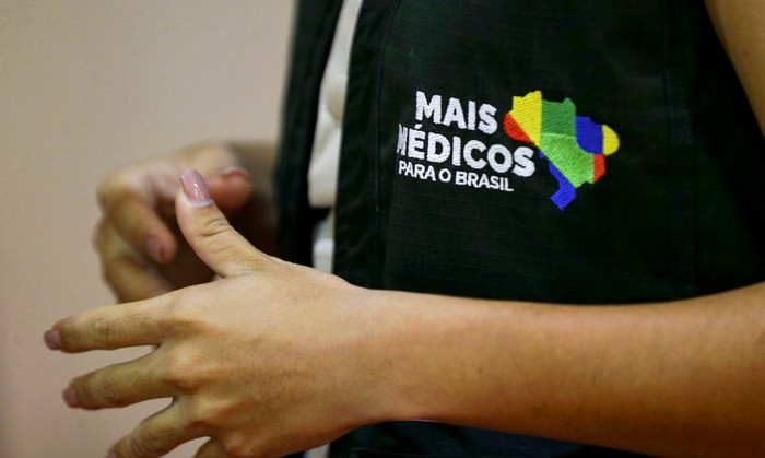 Vereador cobra informações sobre o Mais Médicos em Santa Bárbara