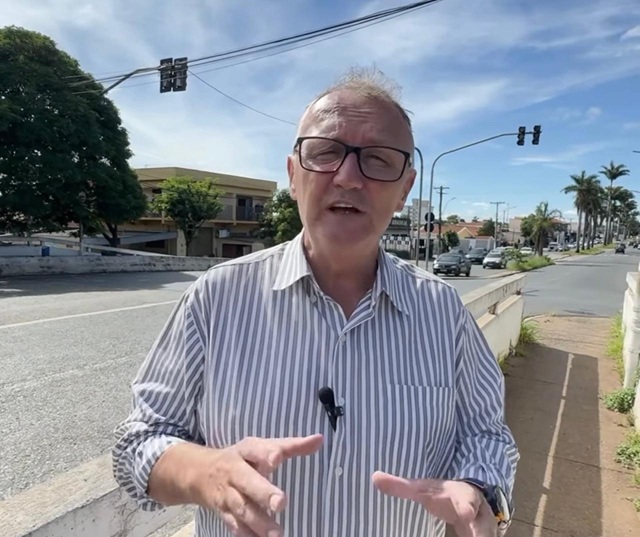 odir-semaforo-iacanga