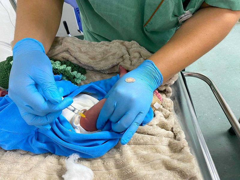 Americana inicia imunização contra bronquiolite em bebês prematuros