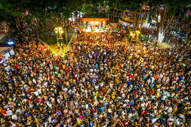 Bloco das Bárbaras 2026 carnaval
