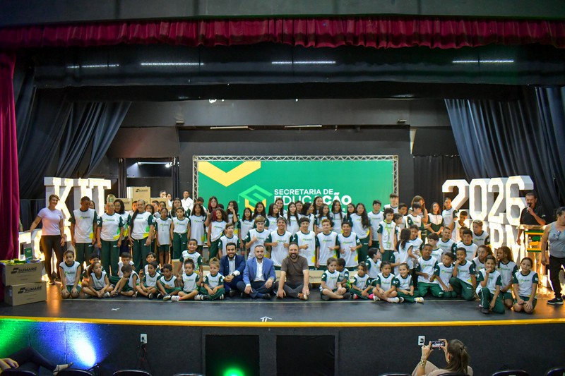 Entrega antecipada de uniformes e kits escolares marca feito inédito em Sumaré