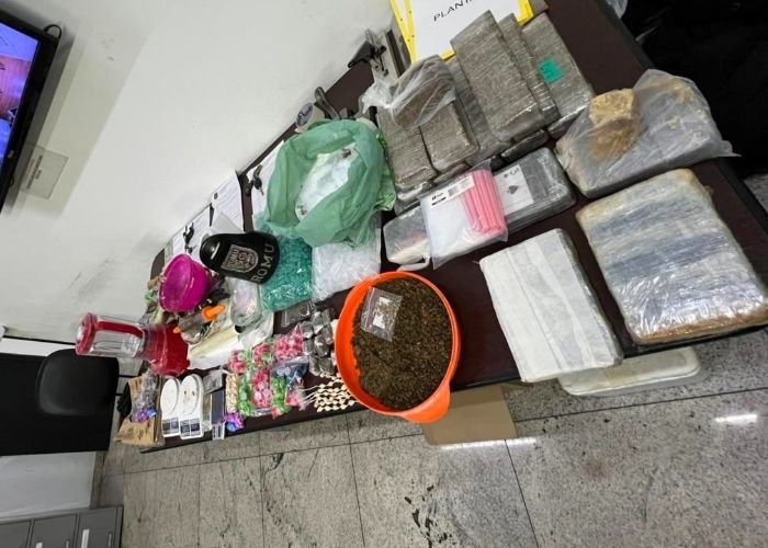 Guarda Municipal prende três por tráfico na Praia Azul