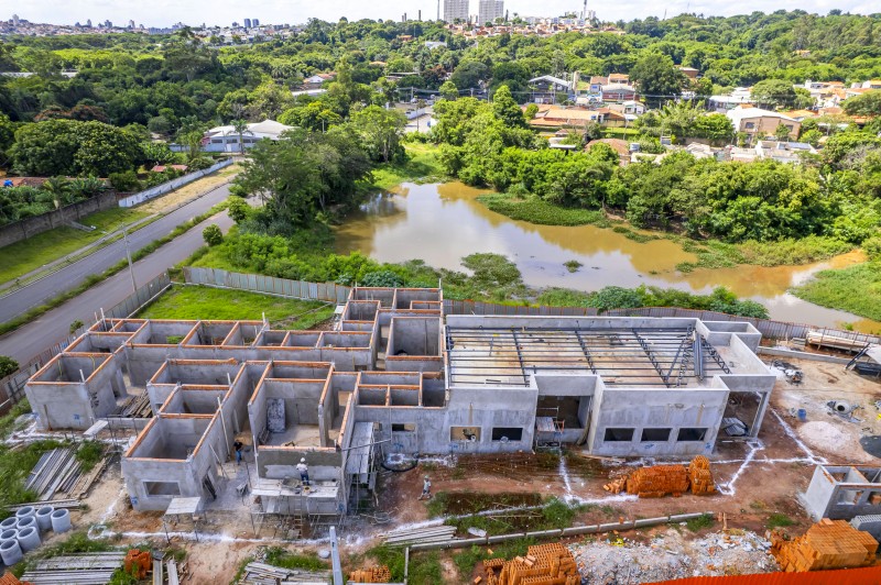 Santa Bárbara avança em obras do CETI e nova UBS no Aranha Oliveira