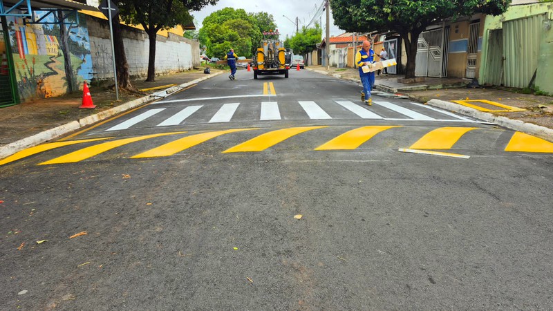 Sumaré reforça segurança escolar com sinalização e mudanças no transporte