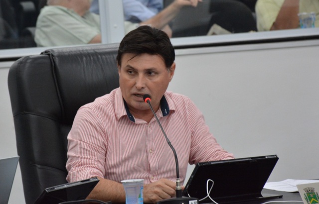 vereador-carlos-fontes-santa-barbara