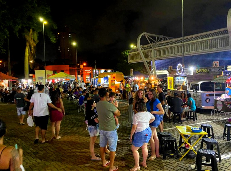 Feira noturna reúne mulheres empreendedoras em Nova Odessa