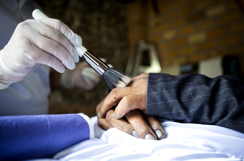 Sumaré interdita tanatopraxia em funerária por irregularidades