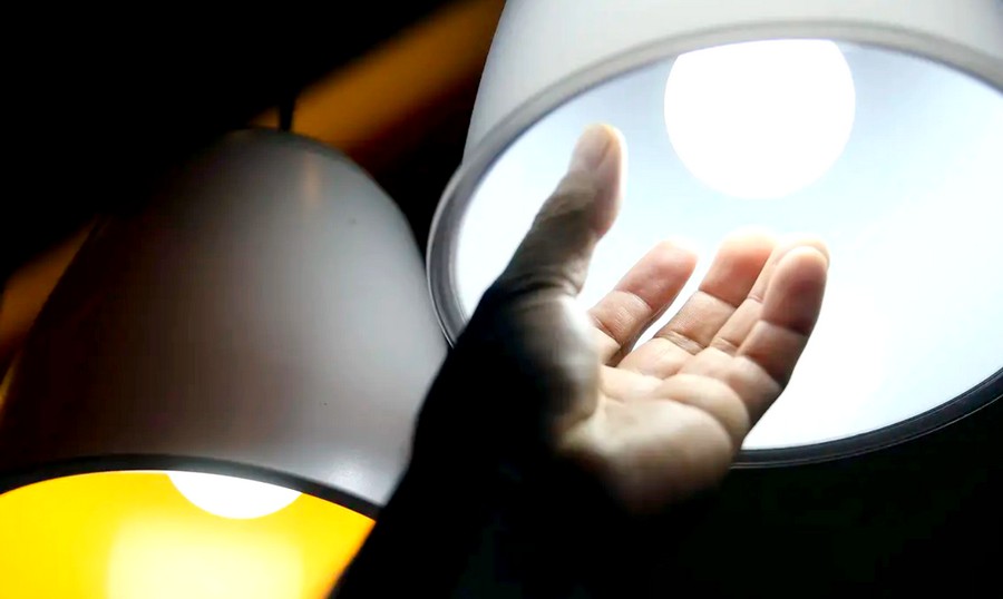 Conta de luz terá cobrança extra com bandeira amarela em maio