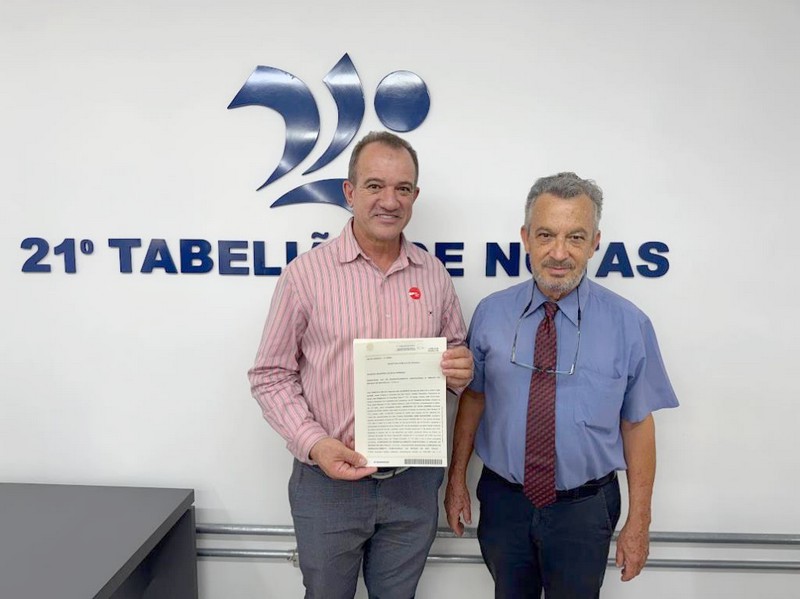 Leitinho assina doação de área para construção de 114 moradias em Nova Odessa