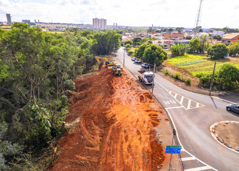 Obras no Parque das Paineiras avança para segunda etapa com recuperação ambiental