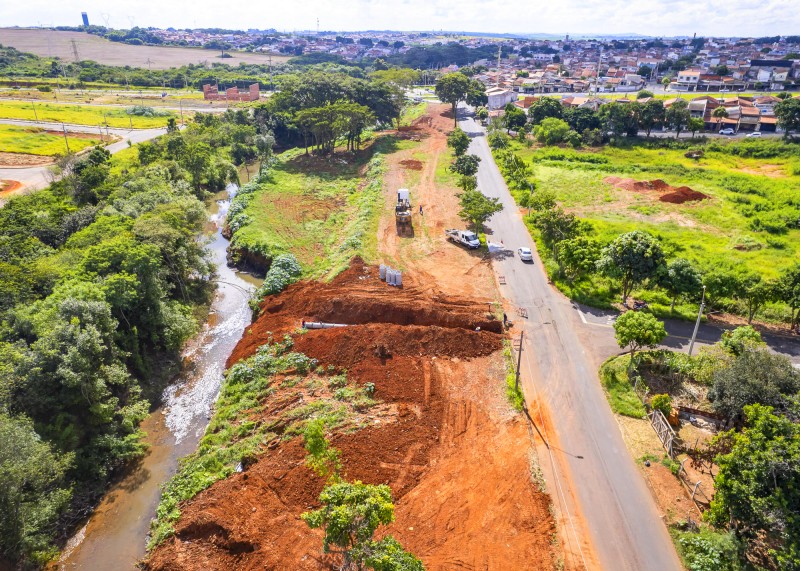 Obras no Parque das Paineiras avança para segunda etapa com recuperação ambiental